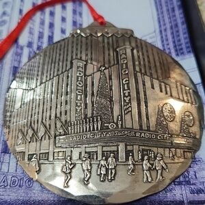 Wendell August Forge Radio City Music Hall Pewter Holiday Christmas Ornament